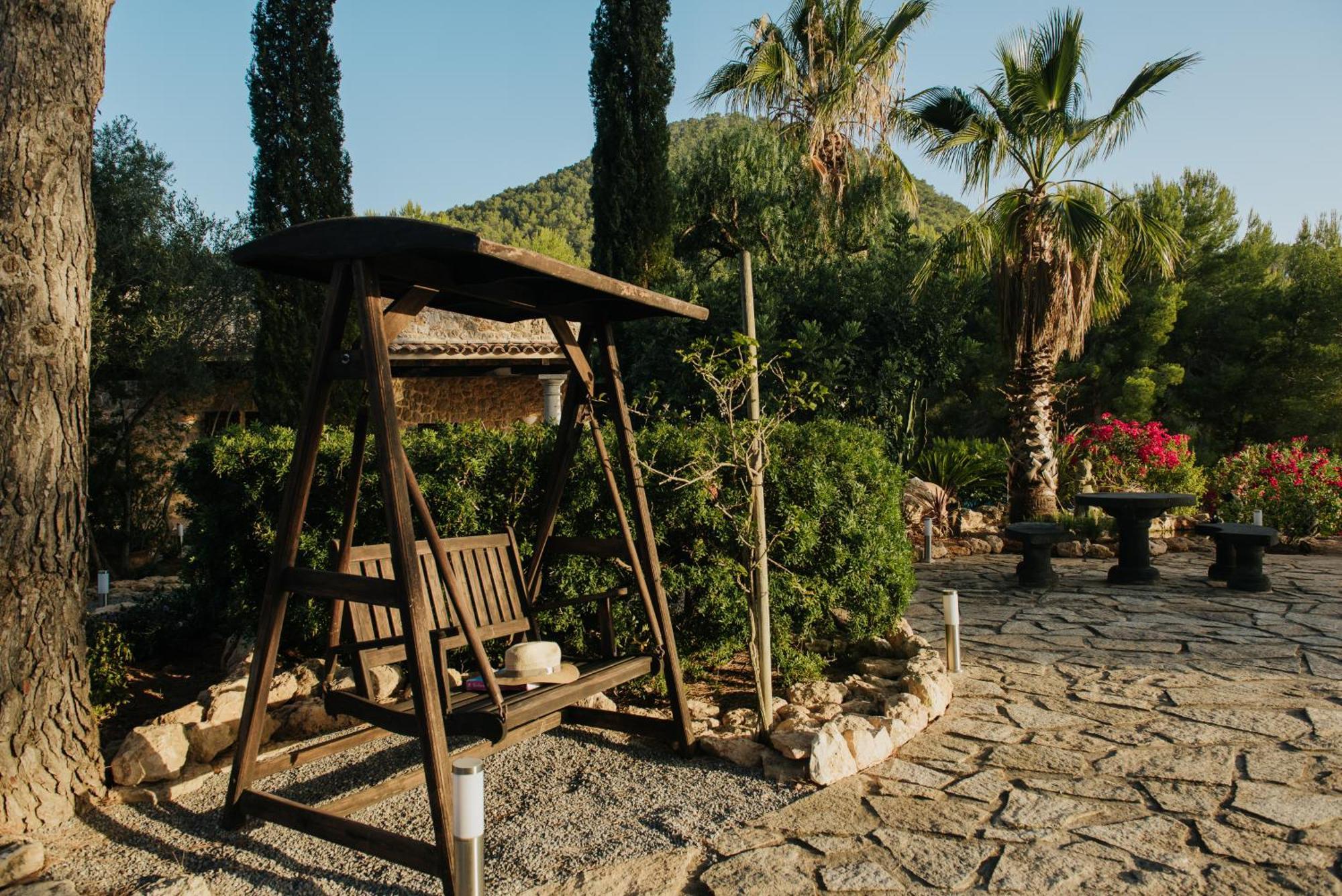 Villa & Guesthouse Paissa D'En Bernat Cala Tarida  Buitenkant foto