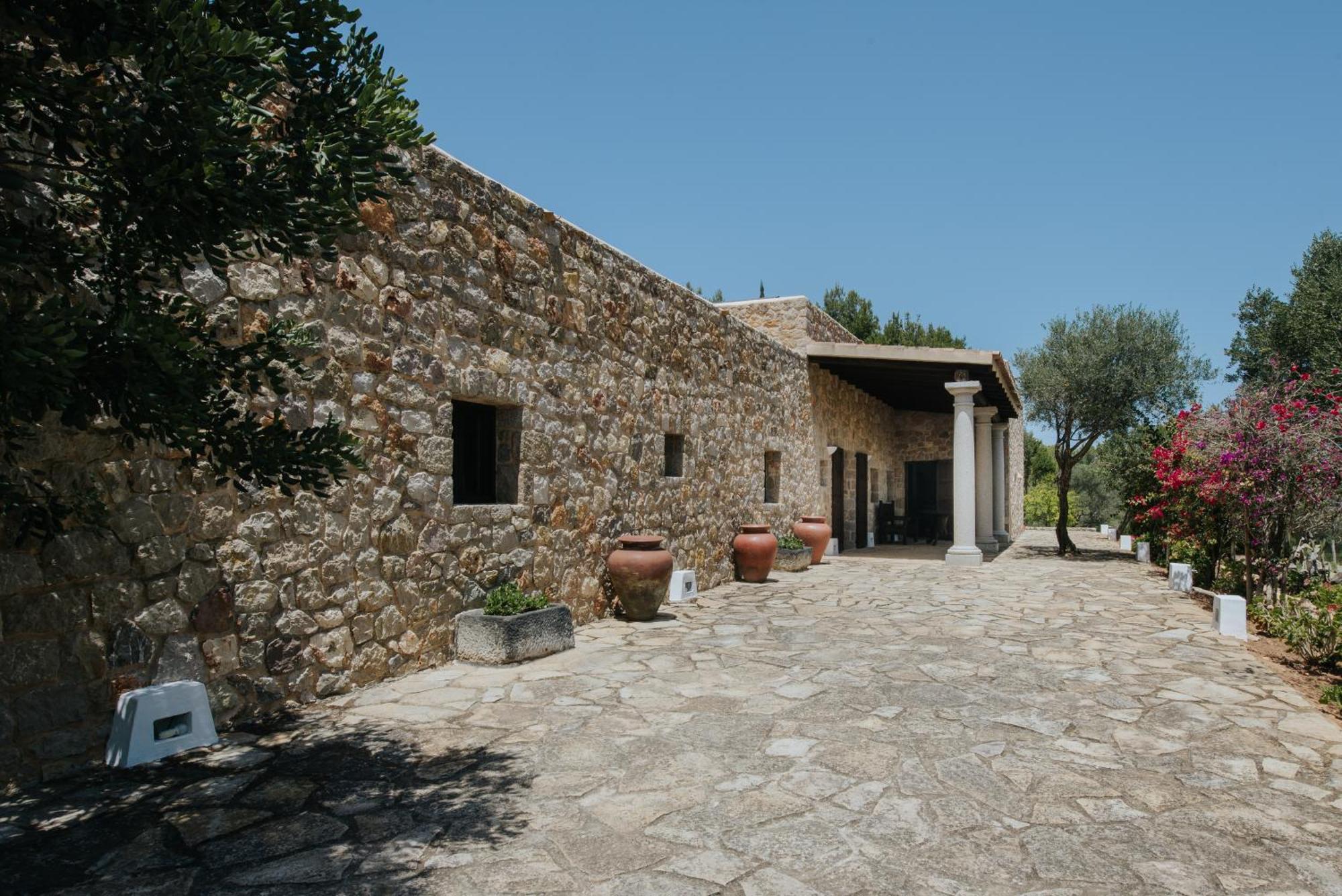 Villa & Guesthouse Paissa D'En Bernat Cala Tarida  Buitenkant foto