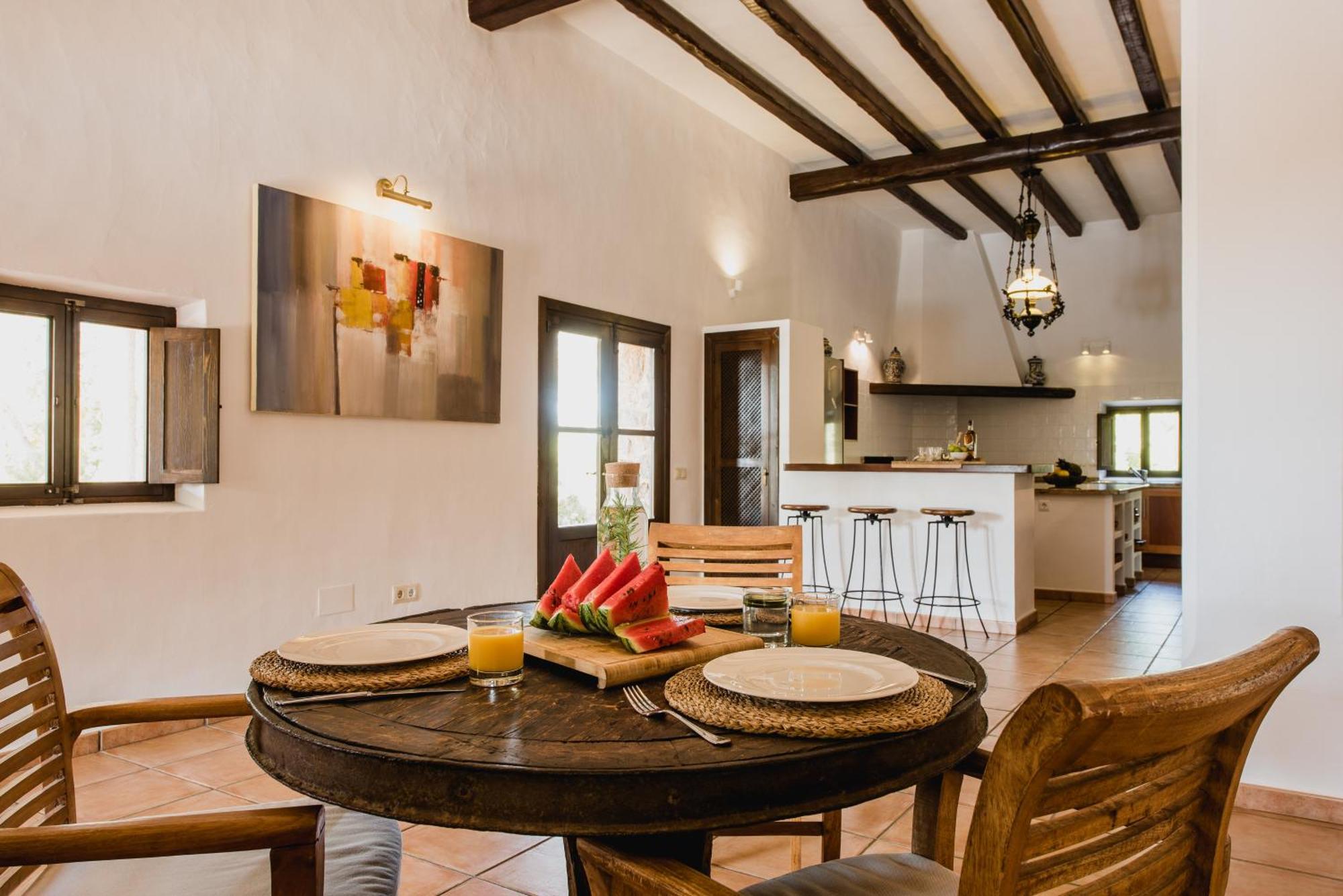 Villa & Guesthouse Paissa D'En Bernat Cala Tarida  Buitenkant foto