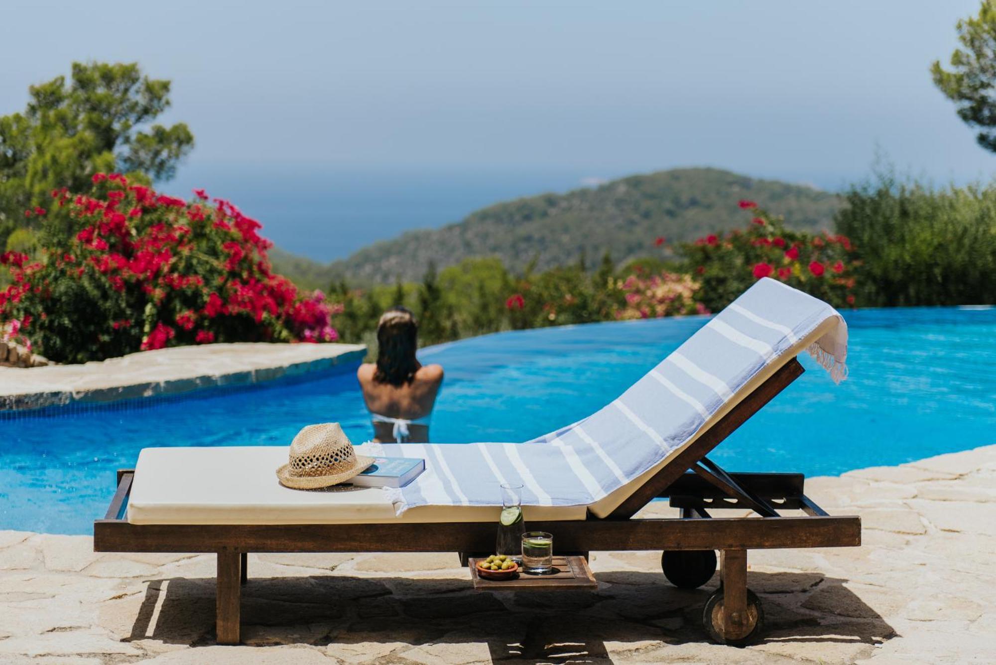 Villa & Guesthouse Paissa D'En Bernat Cala Tarida  Buitenkant foto