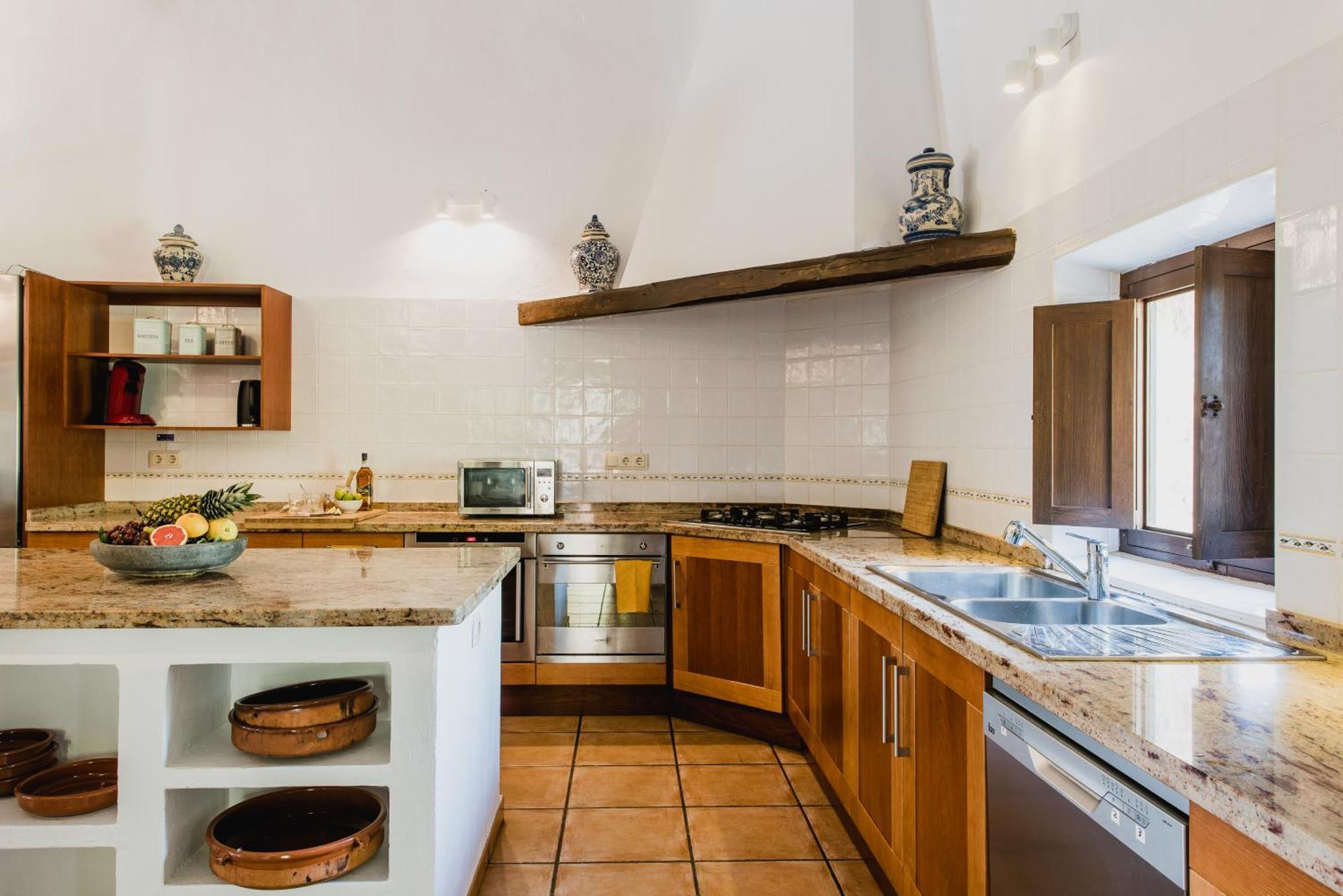 Villa & Guesthouse Paissa D'En Bernat Cala Tarida  Buitenkant foto