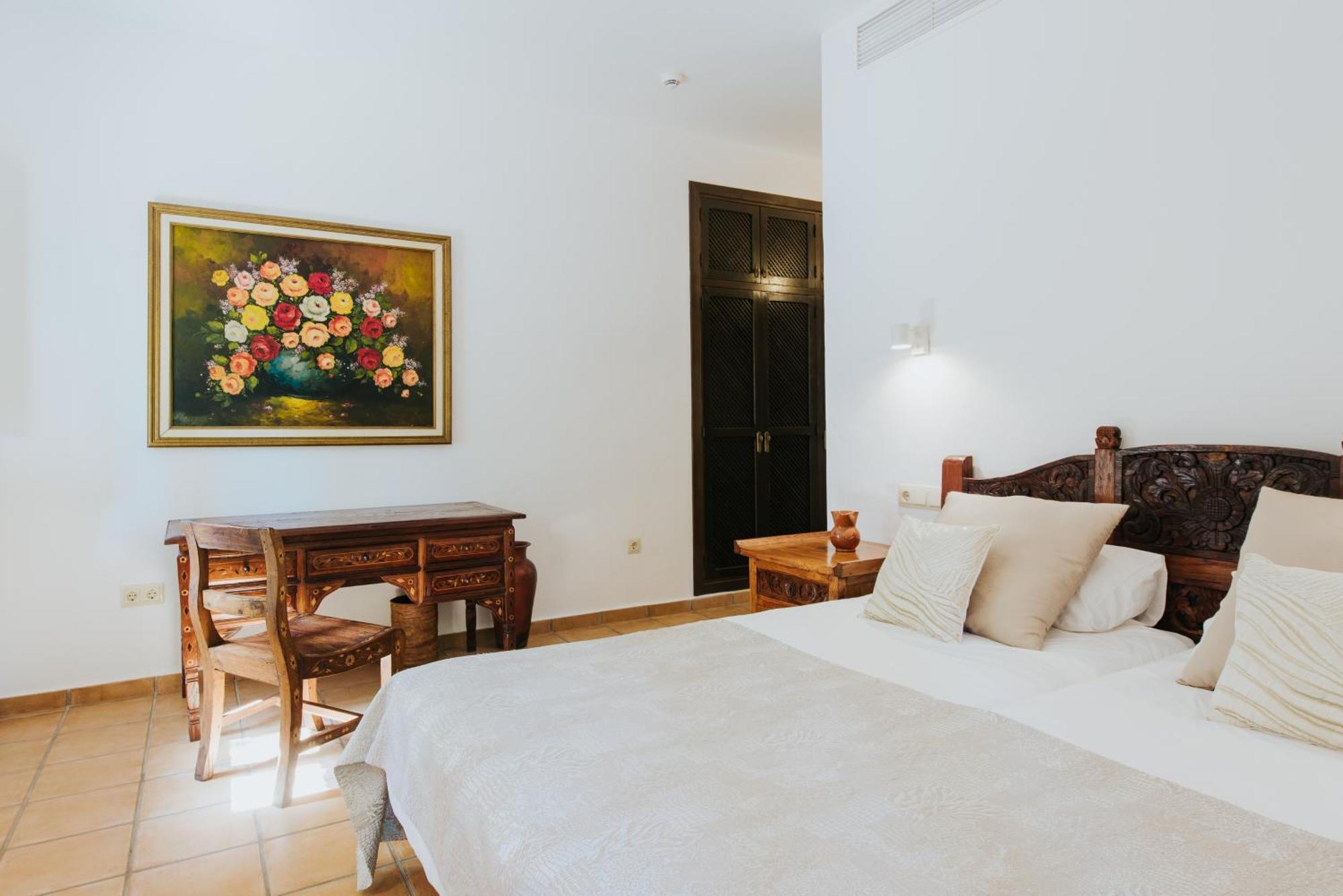 Villa & Guesthouse Paissa D'En Bernat Cala Tarida  Buitenkant foto